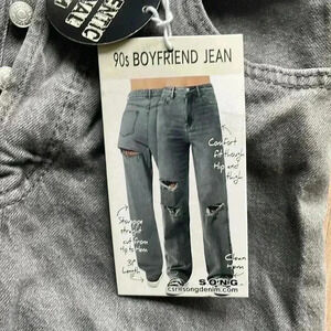4/$25 NWT S.O.N.G. Ripped Distressed Gray 90s Boyfriend Jeans Sz 7 / 28
